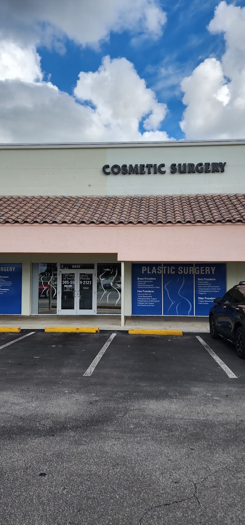 APS Plastic Surgery logo