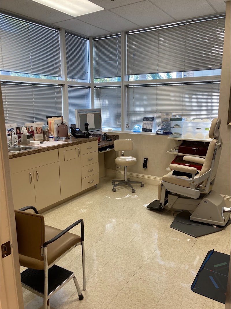 Berman Plastic Surgery & Spa logo