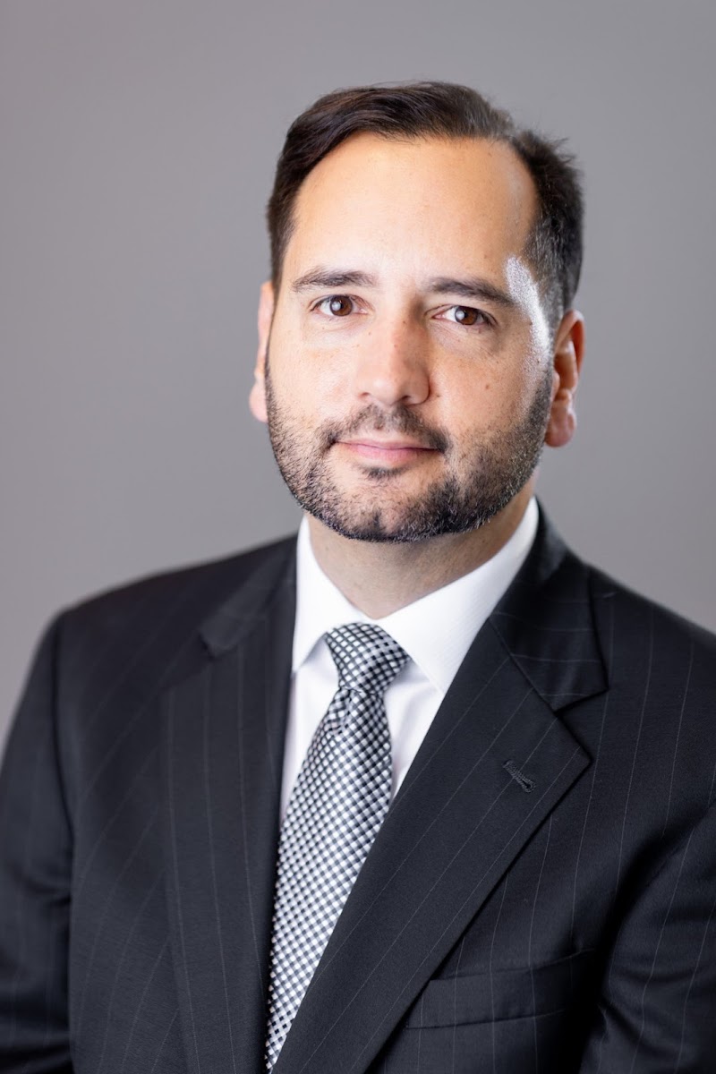 Dr. Orlando Llorente | Plastic Surgeon Miami logo