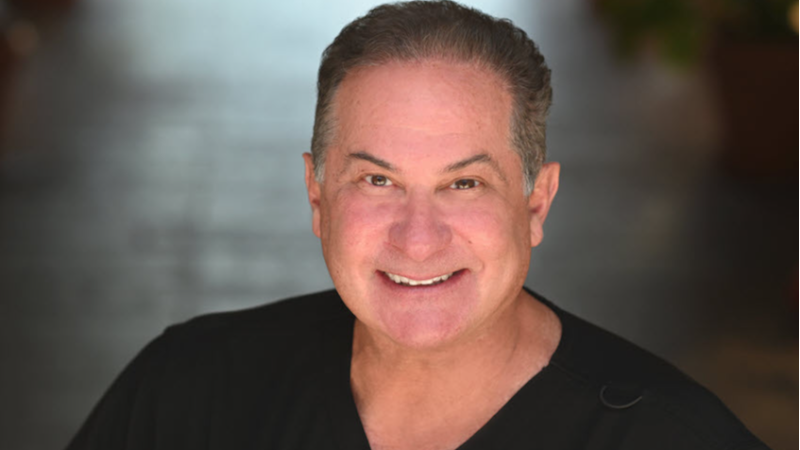 liv Plastic Surgery by Dr. Andrew Ress logo